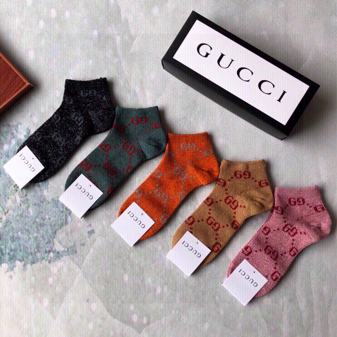  🆕Gucci · 古奇❗️超级经典短款袜子❗️【一盒五双】G家专柜一直在售的经典款，双针双路纯棉织造，