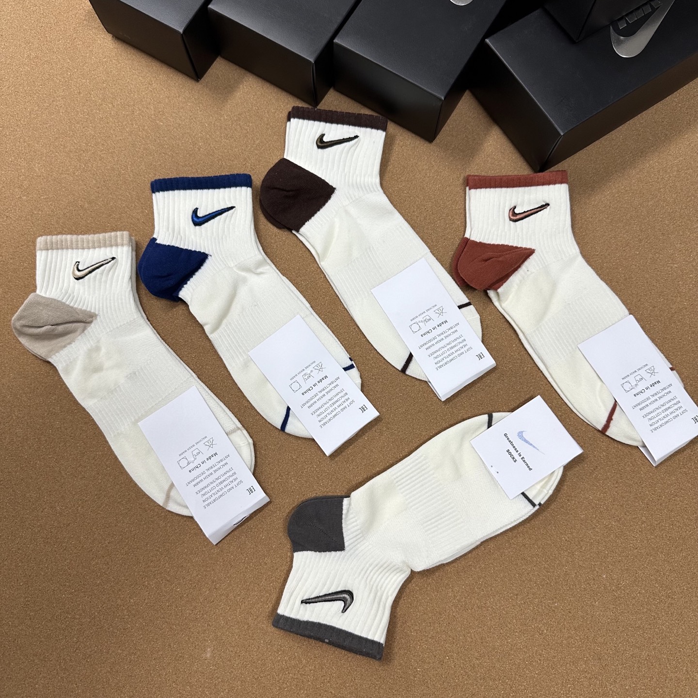  🆕【☑️NIKE · 耐克】❗️JUST DOIT. ☑️logo超级nice❗️火爆全网，绝对是你这