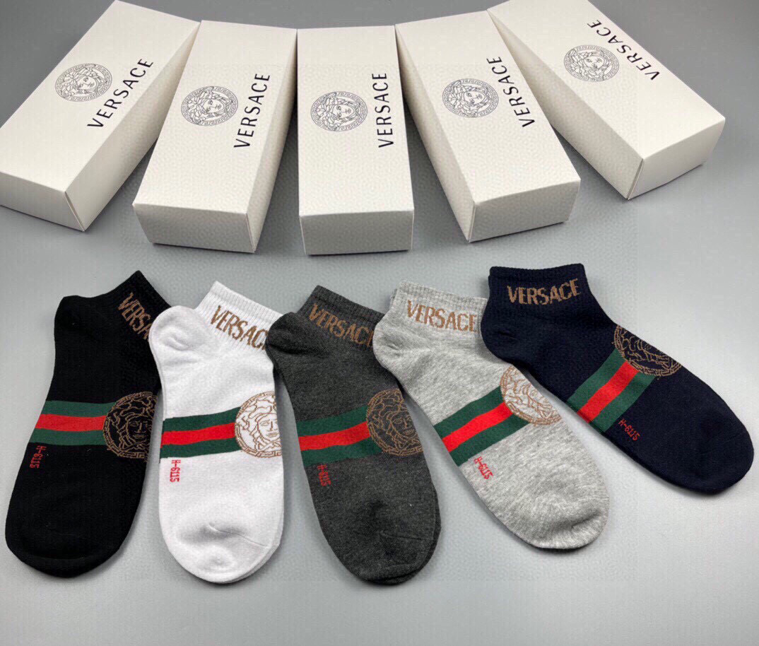  🆕Versace · 范思哲❗️新品男款袜子❗️【一盒五双】纯棉材质织造，超柔软舒适，提花经典美人头➕