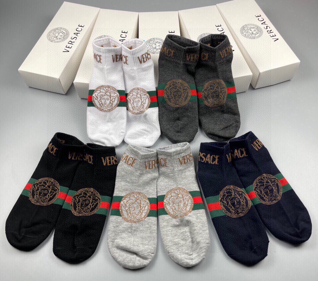  🆕Versace · 范思哲❗️新品男款袜子❗️【一盒五双】纯棉材质织造，超柔软舒适，提花经典美人头➕
