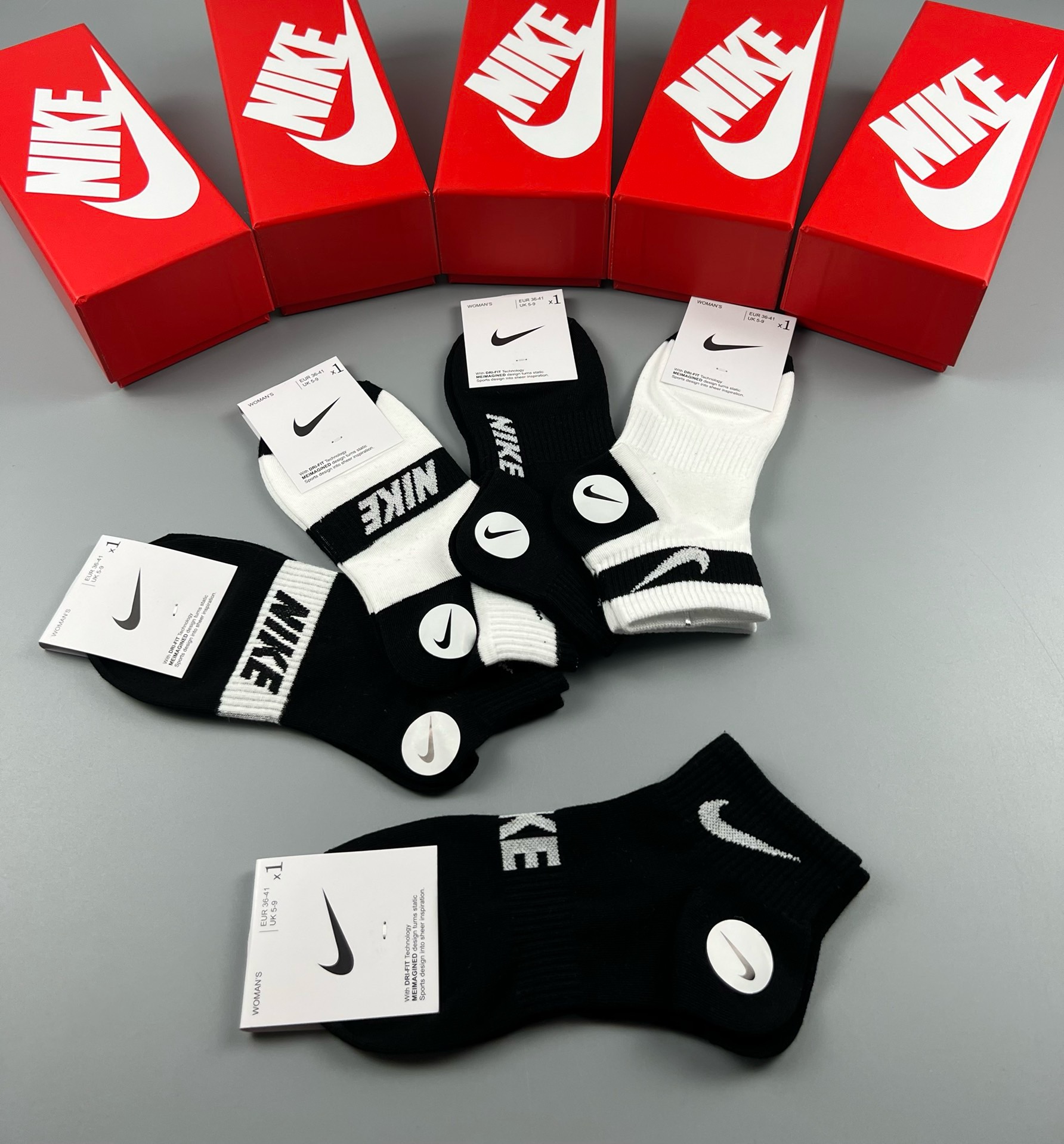  🆕Nike · 耐克❗️永远的经典永远的☑️❗️精梳棉材质，透气吸汗柔软舒适，上脚非常nice❗️商务