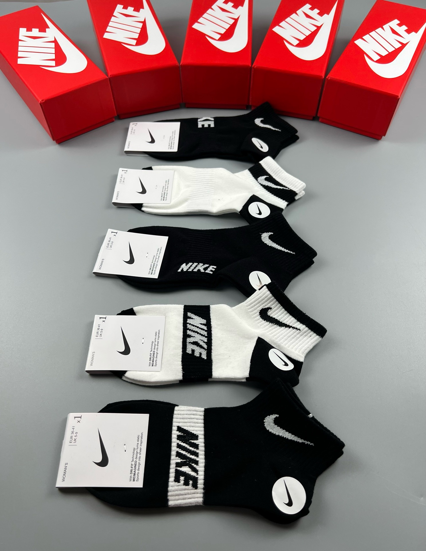  🆕Nike · 耐克❗️永远的经典永远的☑️❗️精梳棉材质，透气吸汗柔软舒适，上脚非常nice❗️商务