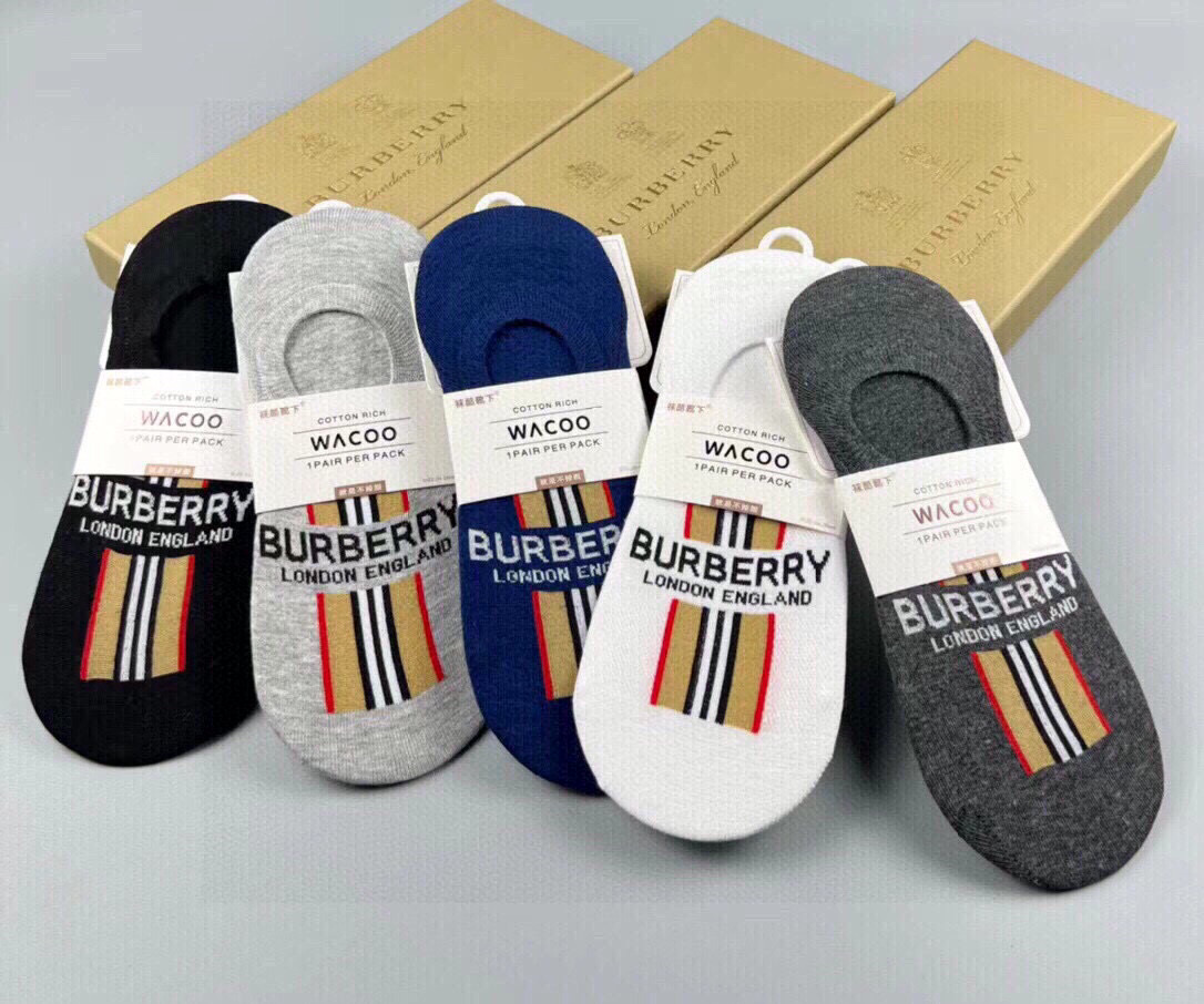  🆕Burberry · 巴宝莉❗️B家新品男款隐形袜子❗️【一盒五双】纯棉材质织造，超柔软舒适，提花经