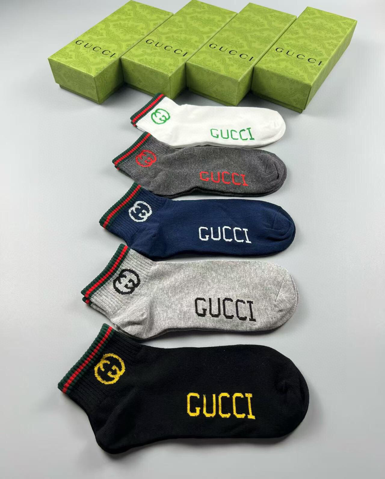  🆕Gucci · 古奇❗️G家新品短袜❗️【一盒五双】提花经典标志，超级nice，实物超漂亮，超火爆小