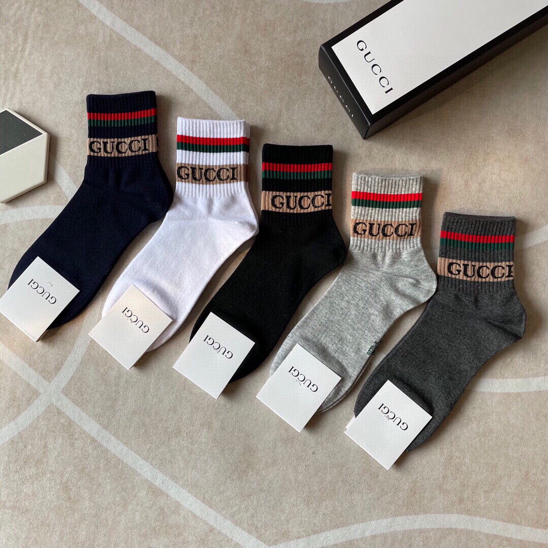  🆕Gucci · 古奇❗️大G家新品男款短筒袜子❗️【一盒五双】红绿条搭配品牌全称logo，特显高大上