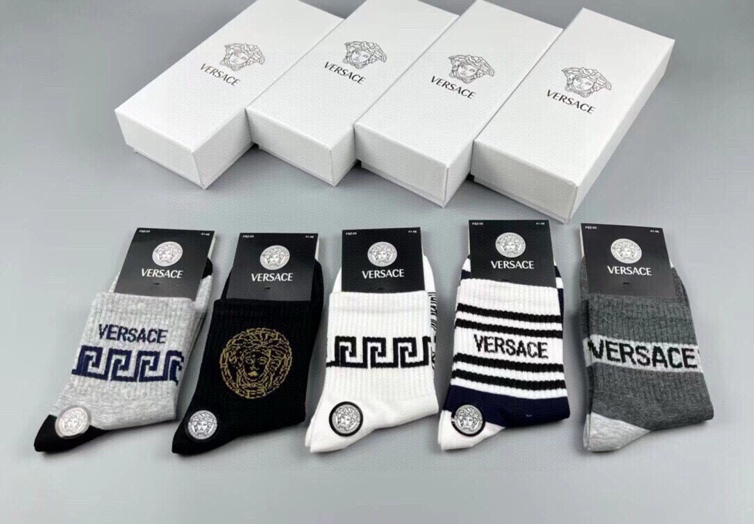 🆕Versace · 范思哲❗️新品男款袜子❗️【一盒五双】纯棉材质织造，超柔软舒适，提花经典美人头➕