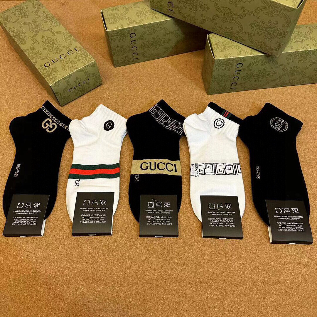  🆕Gucci · 古奇❗️G家新品男款短袜❗️【一盒五双】G家专柜同步短袜，提花经典标志，超级nice