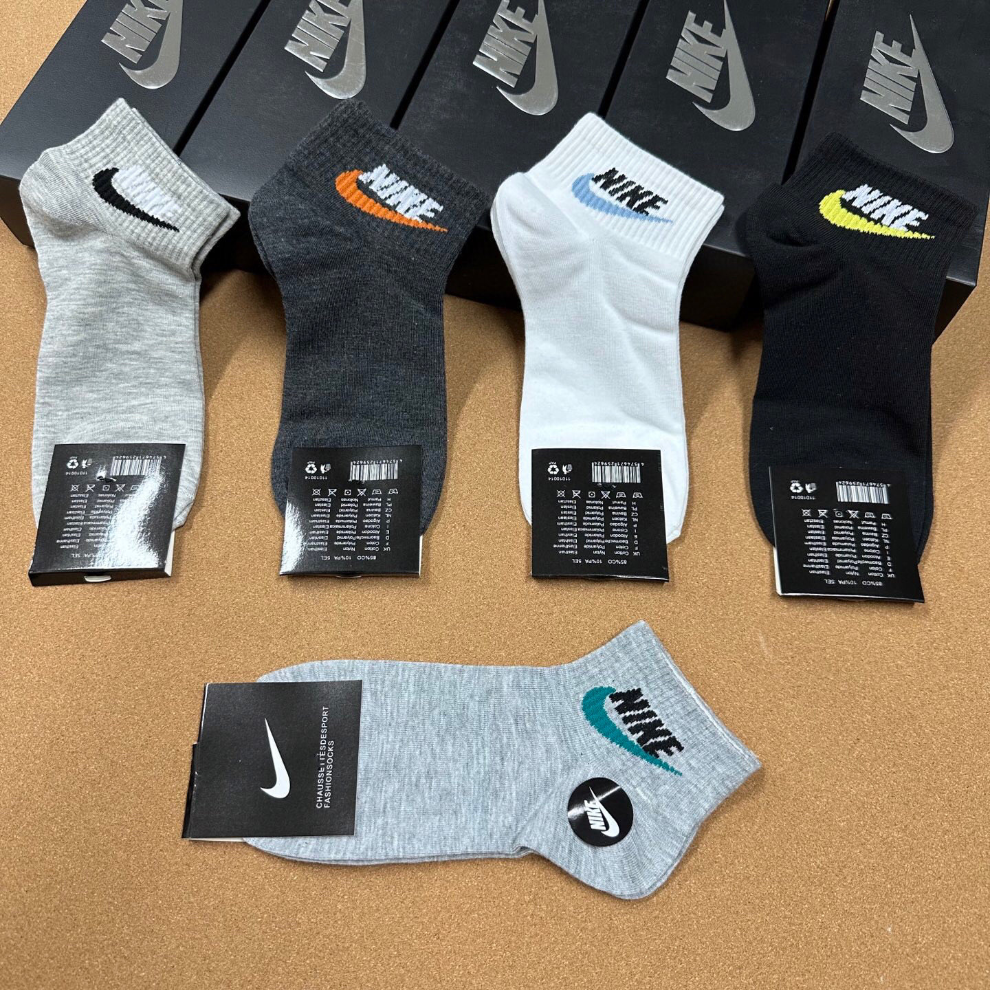  🆕Nike · 耐克❗️永远的经典永远的☑️❗️精梳棉材质，透气吸汗柔软舒适，上脚非常nice❗️商务