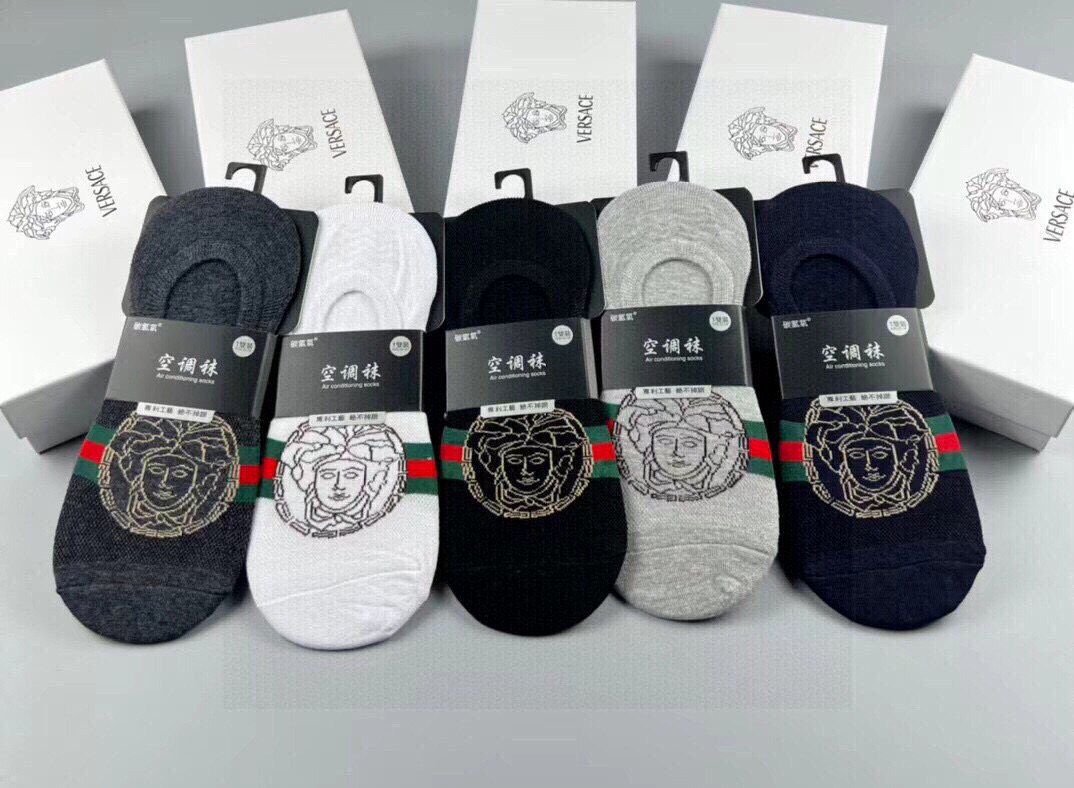 🆕Versace · 范思哲❗️新品男款隐形船袜❗️【一盒五双】纯棉材质织造，超柔软舒适，提花经典美人