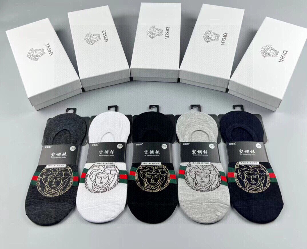  🆕Versace · 范思哲❗️新品男款隐形船袜❗️【一盒五双】纯棉材质织造，超柔软舒适，提花经典美人