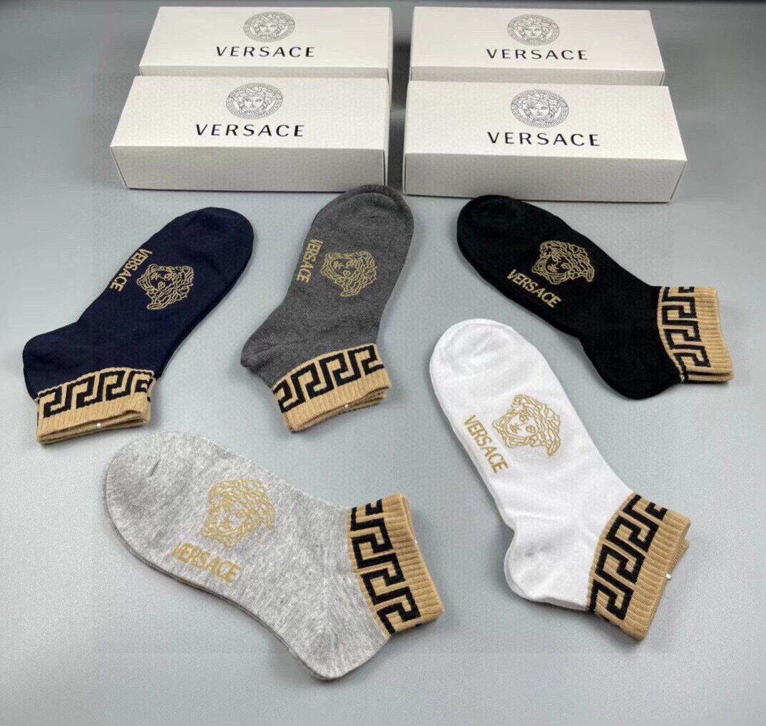  🆕Versace · 范思哲❗️新品男款袜子❗️【一盒五双】纯棉材质织造，超柔软舒适，提花经典美人头➕