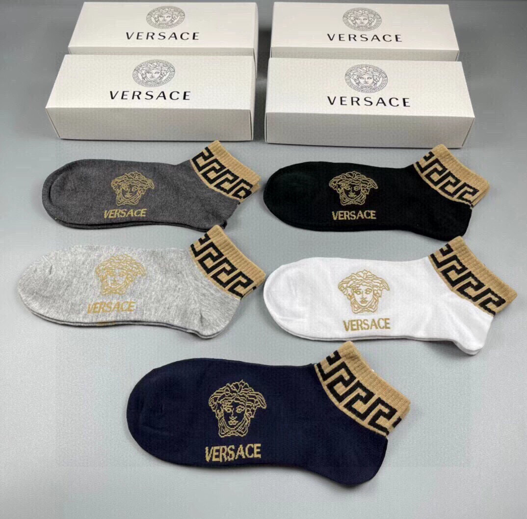 🆕Versace · 范思哲❗️新品男款袜子❗️【一盒五双】纯棉材质织造，超柔软舒适，提花经典美人头➕
