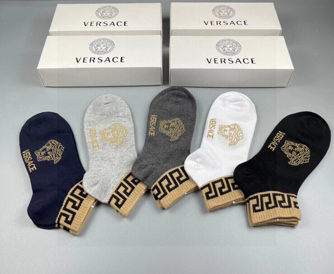 🆕Versace · 范思哲❗️新品男款袜子❗️【一盒五双】纯棉材质织造，超柔软舒适，提花经典美人头➕
