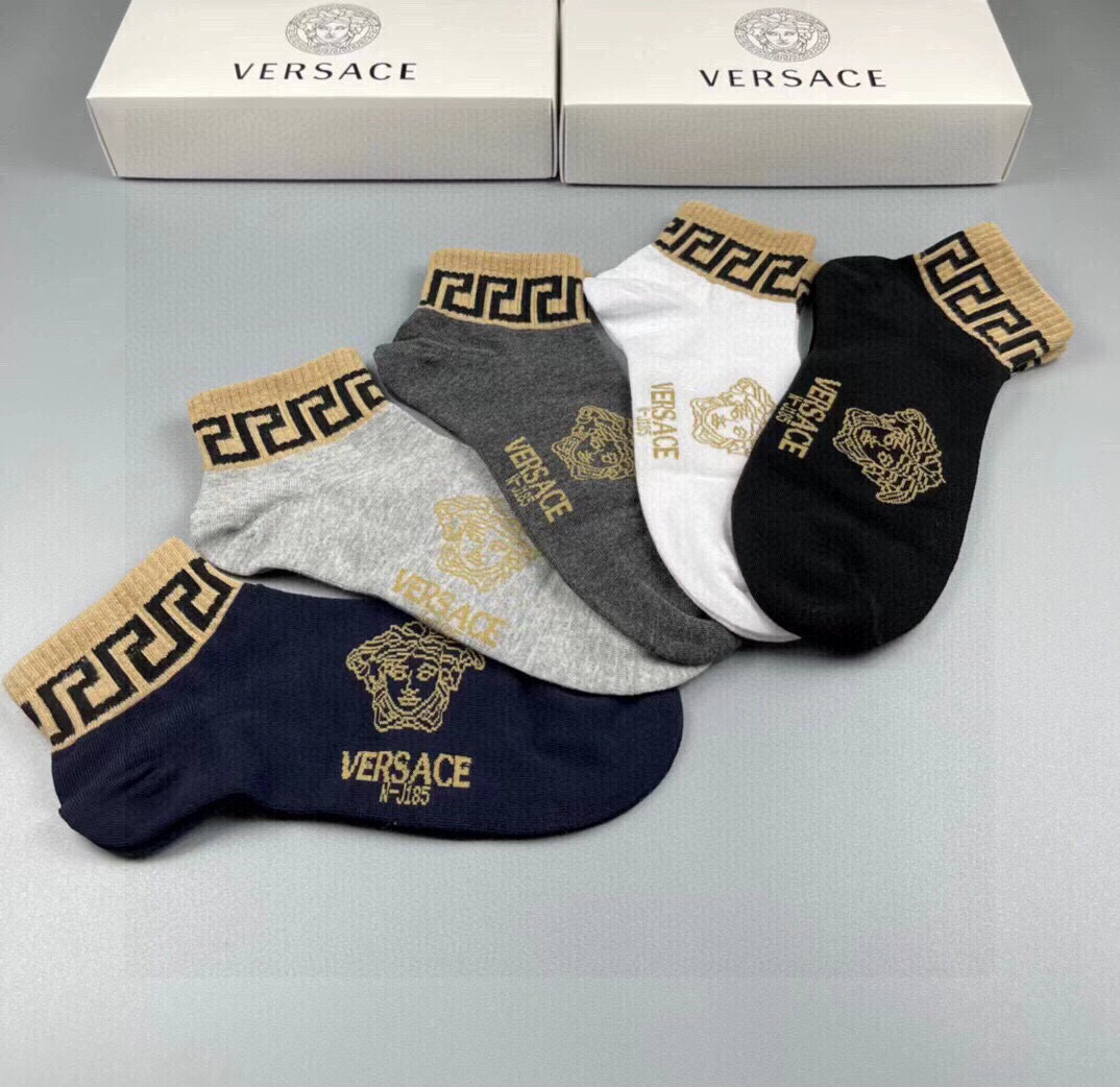  🆕Versace · 范思哲❗️新品男款袜子❗️【一盒五双】纯棉材质织造，超柔软舒适，提花经典美人头➕