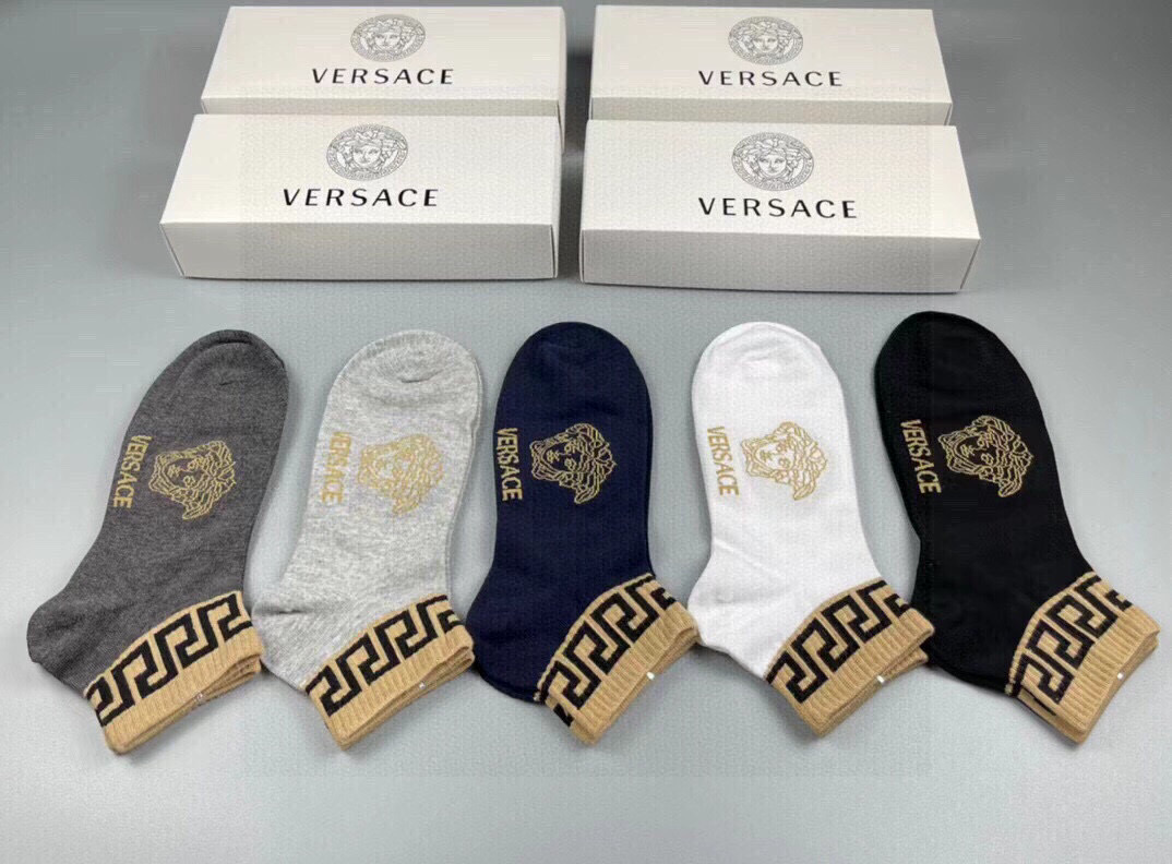  🆕Versace · 范思哲❗️新品男款袜子❗️【一盒五双】纯棉材质织造，超柔软舒适，提花经典美人头➕
