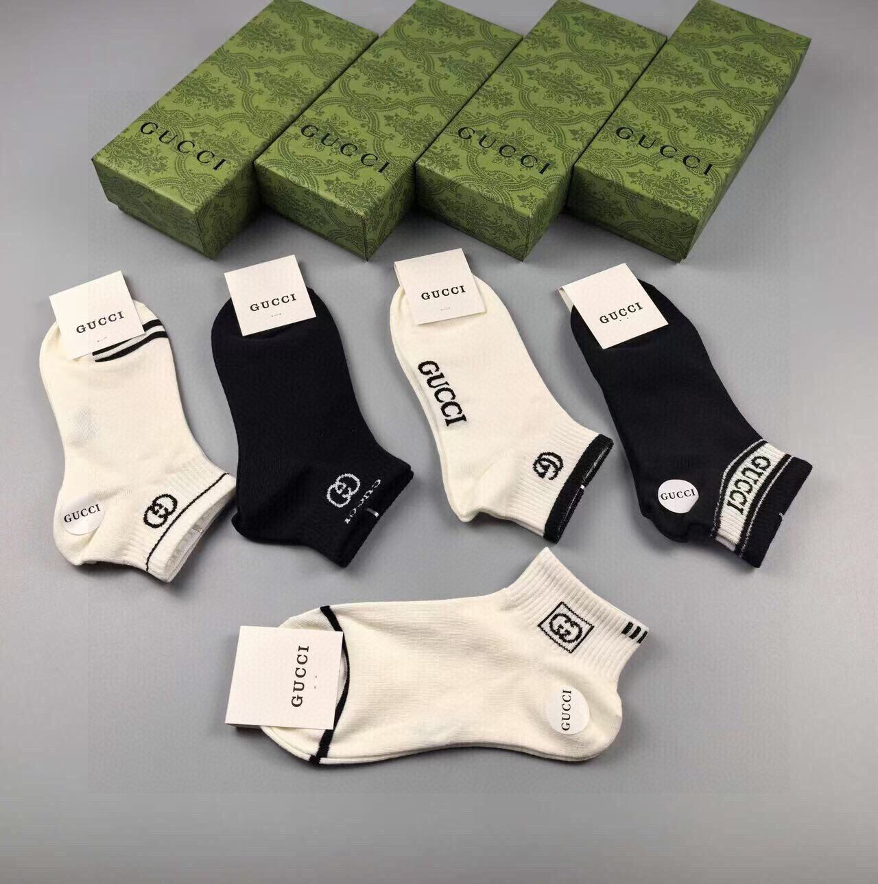  🆕Gucci · 古奇❗️G家新品短袜❗️【一盒五双】提花经典标志，超级nice，实物超漂亮，超火爆小
