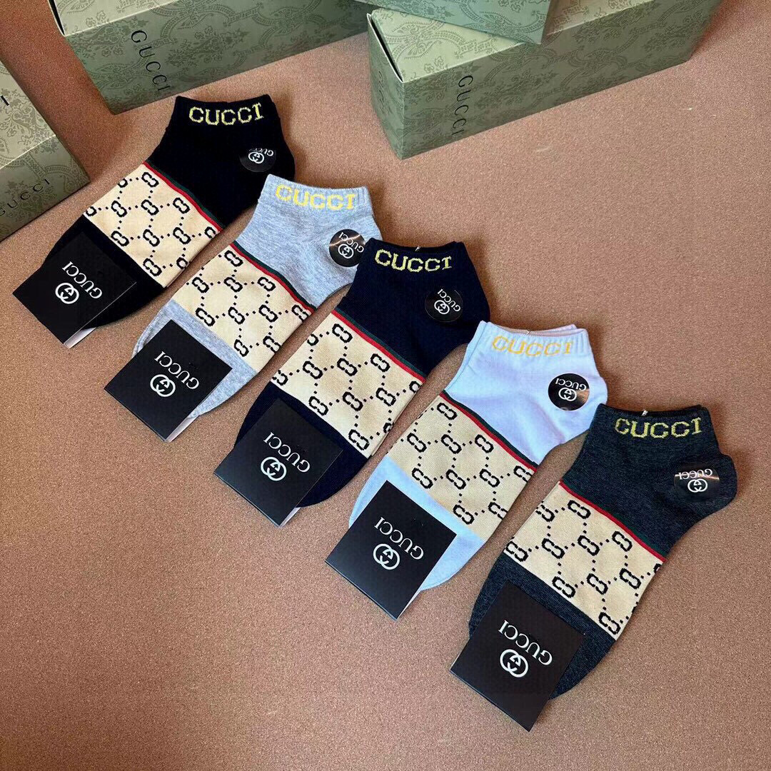  🆕Gucci · 古奇❗️G家新品男款短袜❗️【一盒五双】G家专柜同步短袜，提花经典标志，超级nice