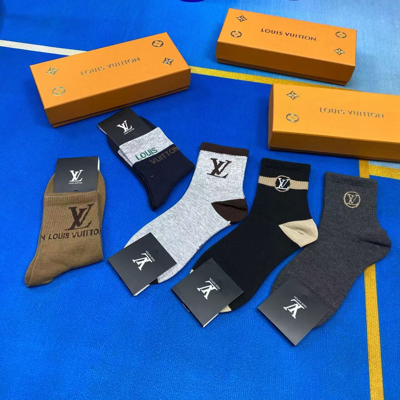  🆕Louis Vuitton · 路易威登❗️驴家新品男款袜子❗️【一盒五双】驴家经典logo，纯棉材