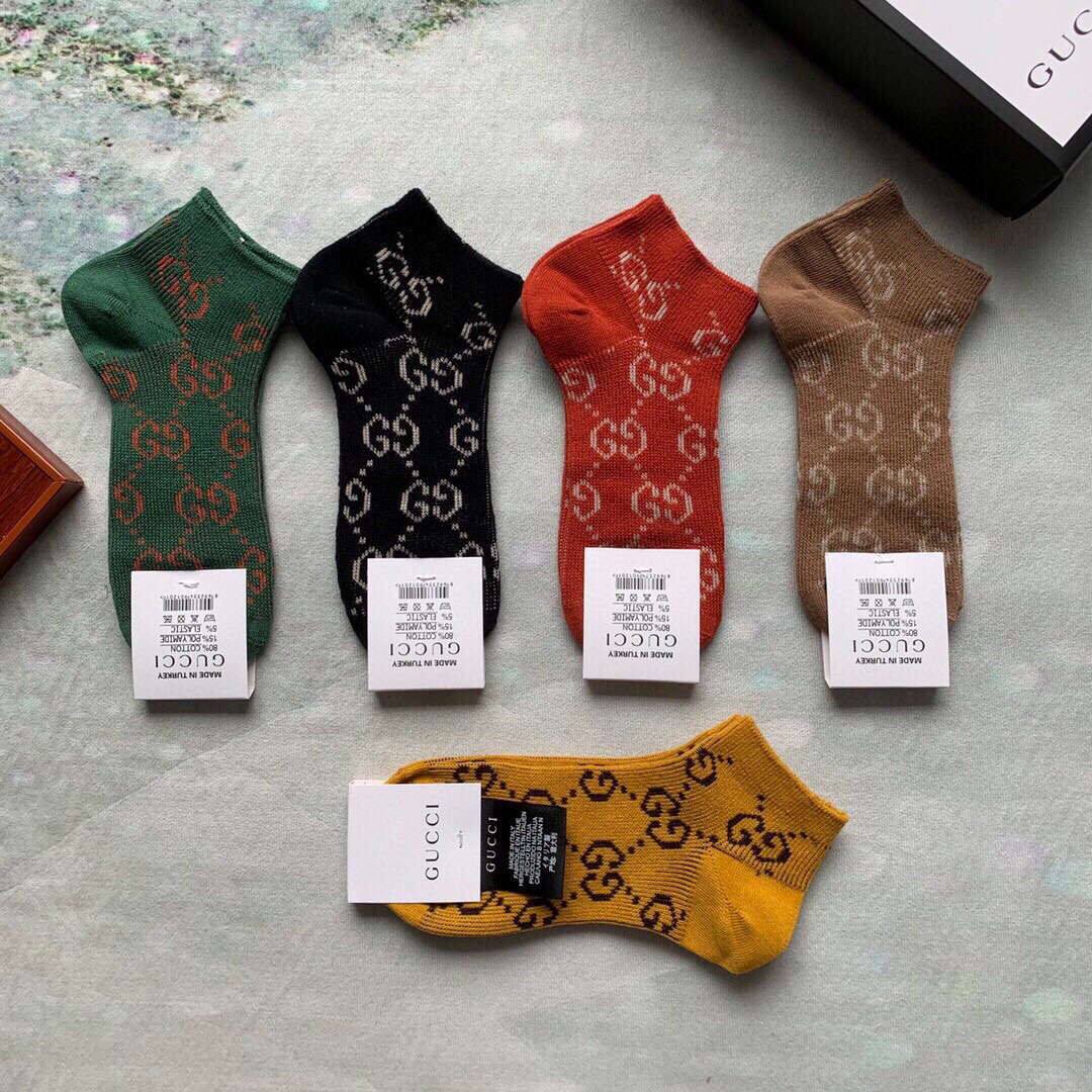  🆕Gucci · 古奇❗️G家春夏新品女款袜子❗️【一盒五双】超级经典的双G标志，配以经典的G家色系，