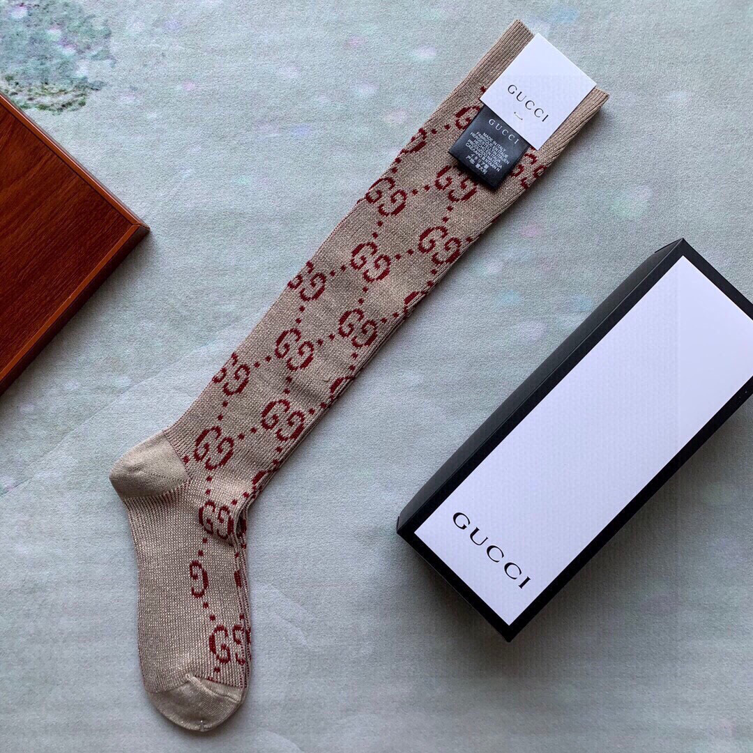  🆕Gucci · 古奇❗️G家经典长款小腿袜❗️【一盒一双】G家专柜一直在售的经典款，外贸订单全品相尾