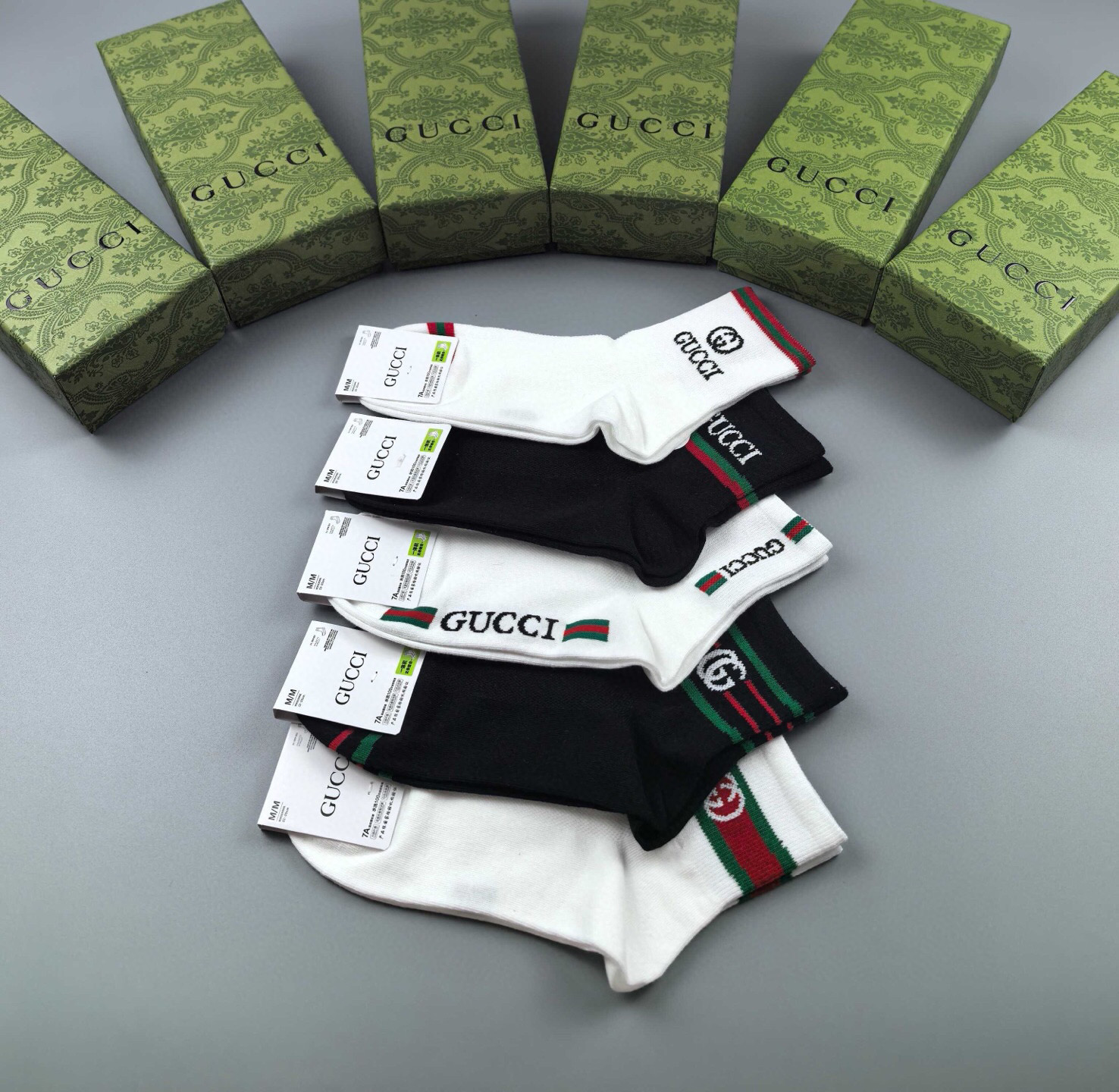  🆕Gucci · 古奇❗️G家新品袜子❗️【一盒五双】提花经典双G标志，超级nice，实物超漂亮，超火