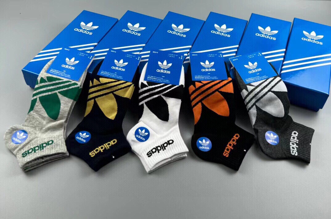  🆕Adidas · 阿迪达斯❗️三叶草新品男款袜子☘️提花经典标志❗️ins今年超火爆元素单品❗️纯棉