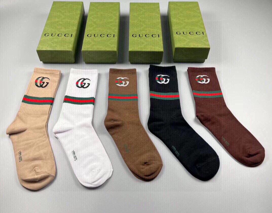  🆕Gucci · 古奇❗️大G家新品长筒袜子❗️【一盒五双】罗口处双G标志搭配红绿条，特显高大上，纯棉