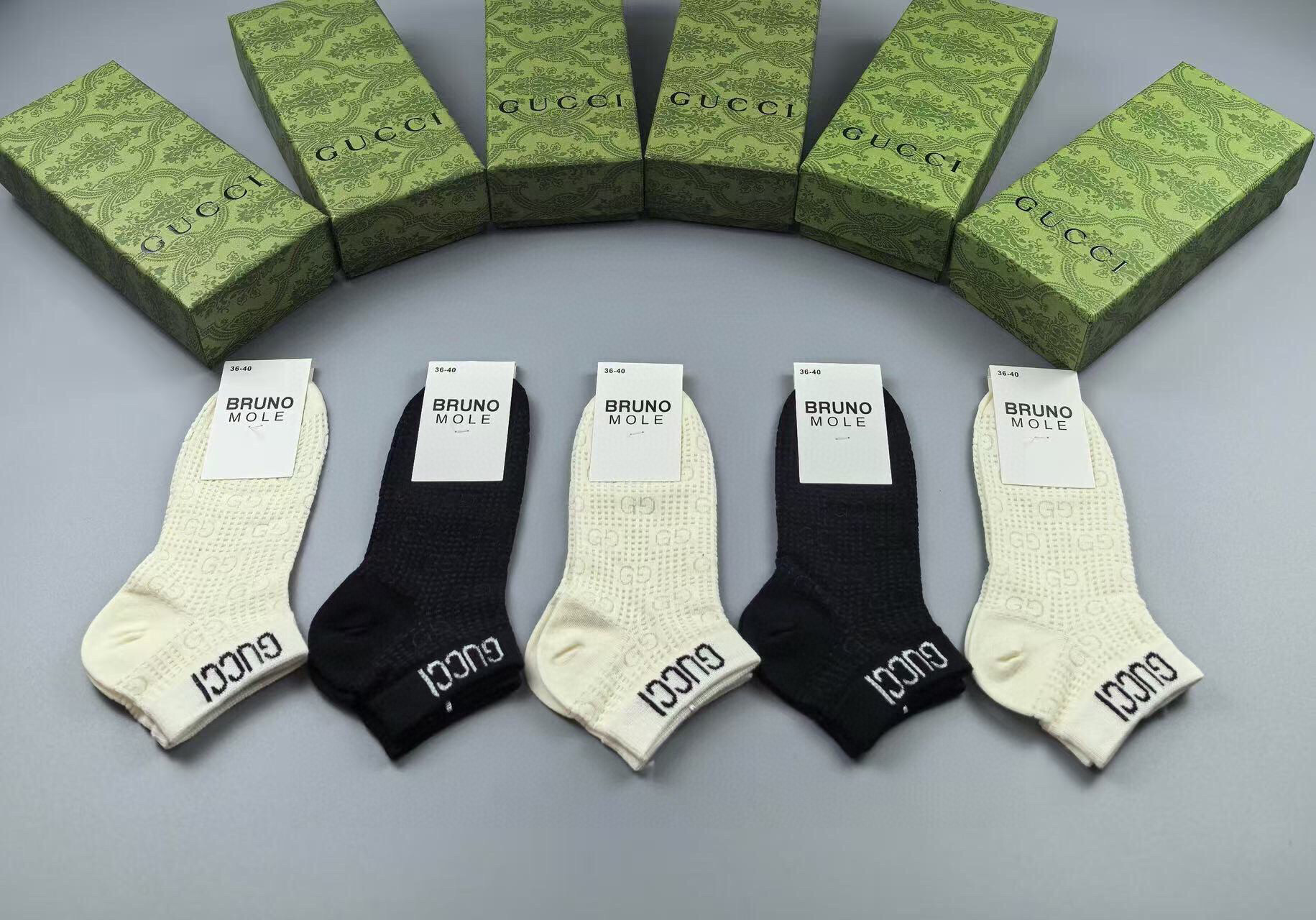  🆕Gucci · 古奇❗️G家新品短袜❗️【一盒五双】提花经典标志，超级nice，实物超漂亮，超火爆小