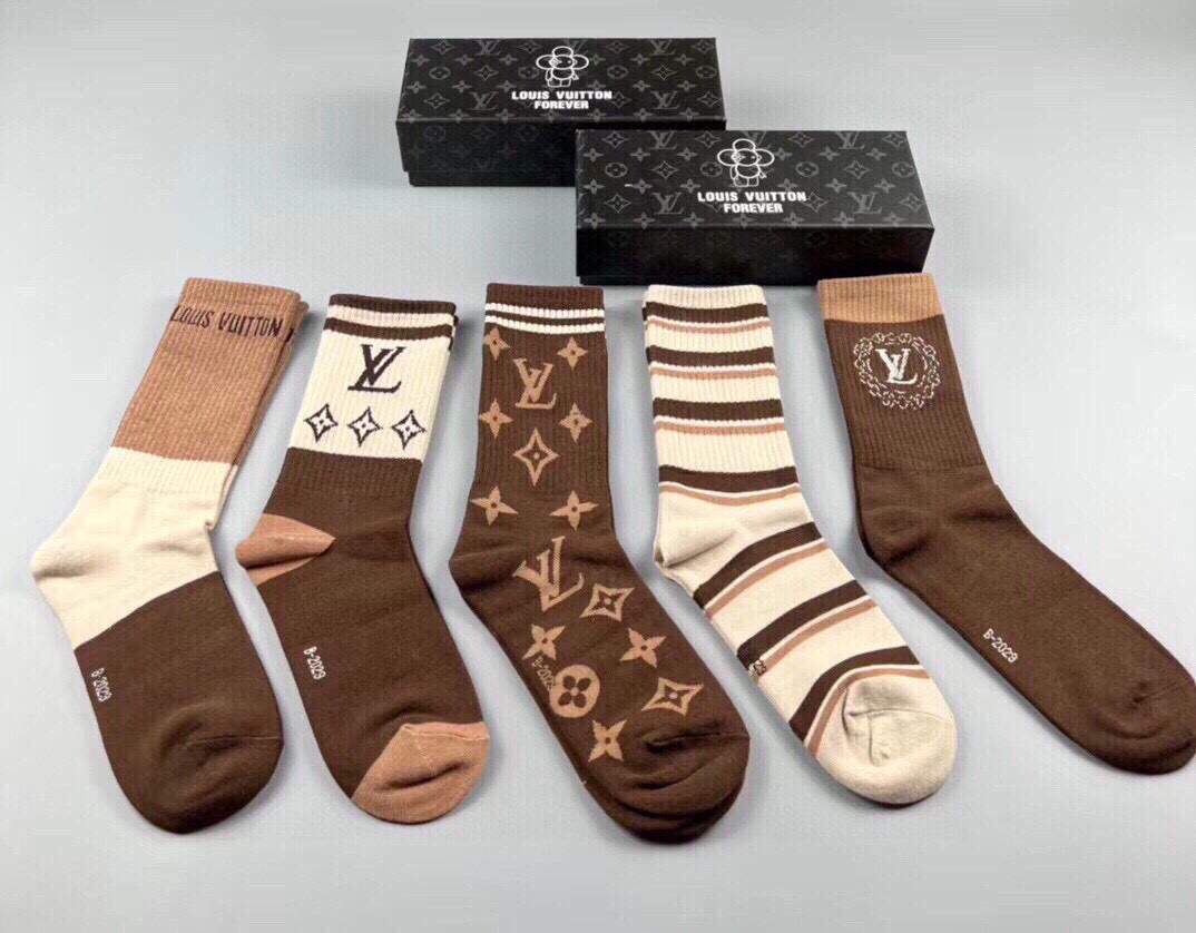 NO:356398,Louis Vuitton · Louis Vuitton donkey new product women's high tube socks [one box and five pairs] pure cotton material, classic jacquard logo, soft, comfortable and breathable, classic jacquard logo, fried chicken nice style big brands to go out, trendy people must have super easy to match socks, stockings, socks, louis vuitton, louis vuitton, louis vuitton, louis vuitton, louis vuitton, louis vuitton, louis vuitton, louis vuitton, louis vuitton, socks19860909 Louis Vuitton · 路易威登驴家新品女款高筒袜子【一盒五双】纯棉材质,提花经典标志,柔软舒适透气,提花经典标志,炒鸡nice的款式大牌出街,潮人必备超好搭袜子,丝袜,袜子,louis vuitton,louis vuitton,louis vuitton,louis vuitton,socks,accessory