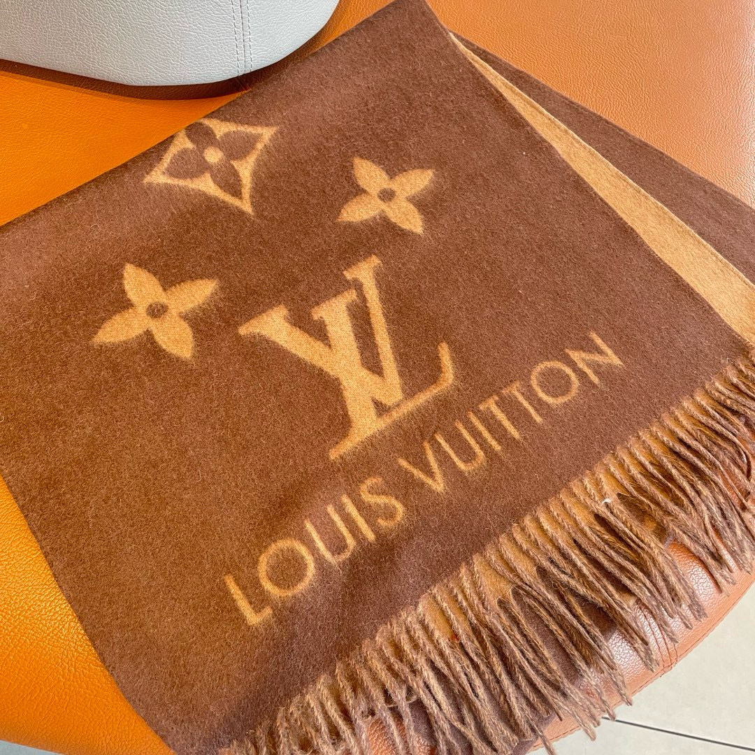 🆕【高端芯片版本】Louis Vitton · 霍思燕同款披肩围巾两用【带芯片+二维码+一色一编码】❗️