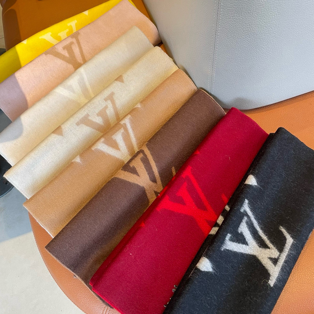 🆕【高端芯片版本】Louis Vitton · 霍思燕同款披肩围巾两用【带芯片+二维码+一色一编码】❗️