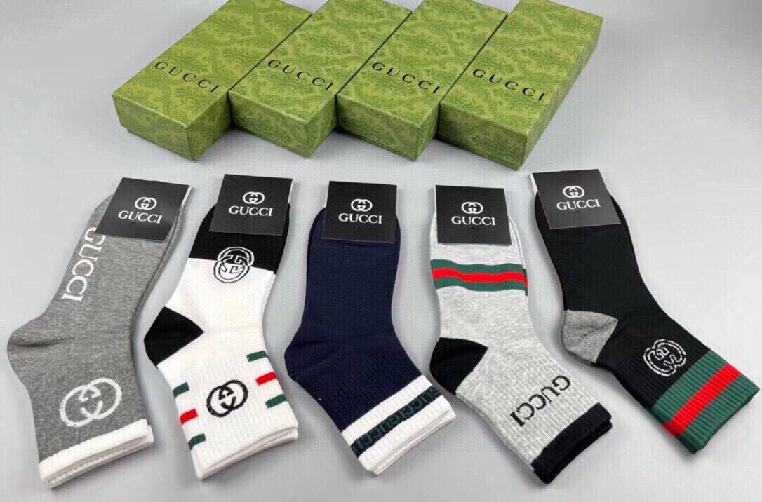 NO:585459,Gucci · Gucci G's new socks [five pairs in a box] jacquard classic double G logo, super nice, super beautiful in person, super popular small items, big names on the street, fashionable people must have super easy to match socks, stockings, socks, gucci, gucci, socks19860909 Gucci · 古奇G家新品袜子【一盒五双】提花经典双G标志,超级nice,实物超漂亮,超火爆小单品,大牌出街,潮人必备超好搭袜子,丝袜,袜子,gucci,gucci,socks,accessory