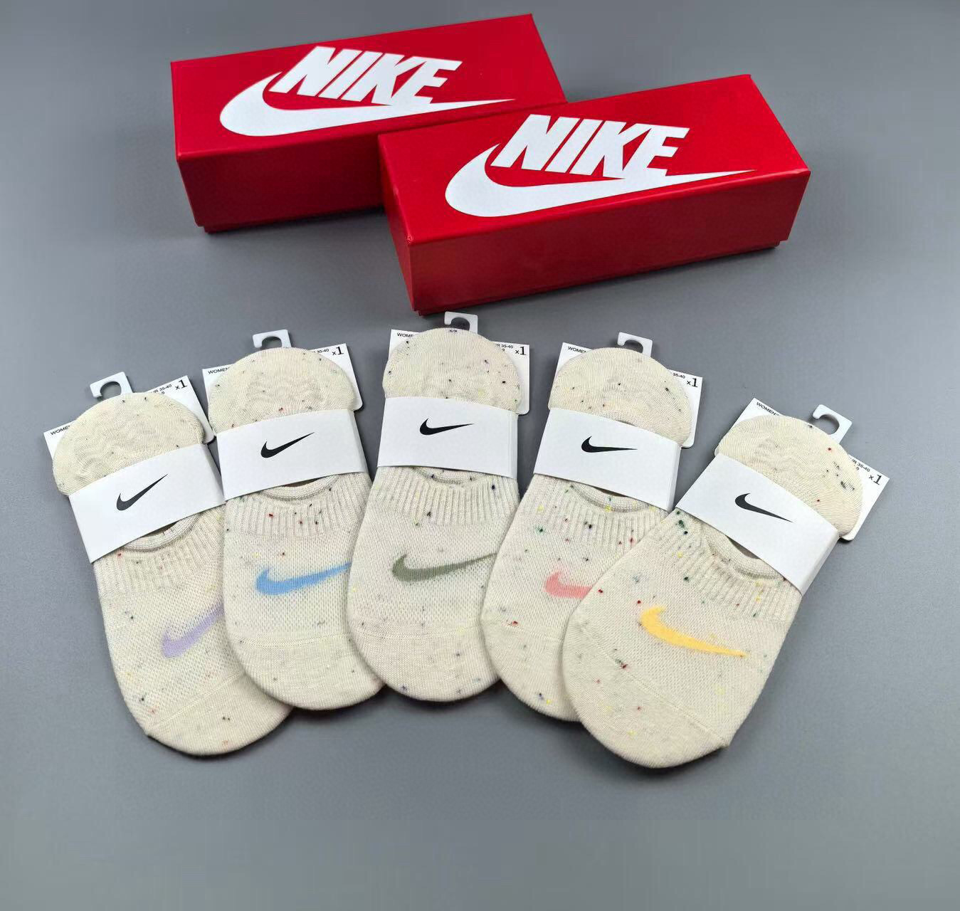 P40 🆕Nike · 耐克❗️☑️新品女款隐形袜子❗️【一盒五双】提花经典☑️标志，纯棉材质，超舒适超美腻❗️大牌出街，潮人必备🔥超好搭❗️