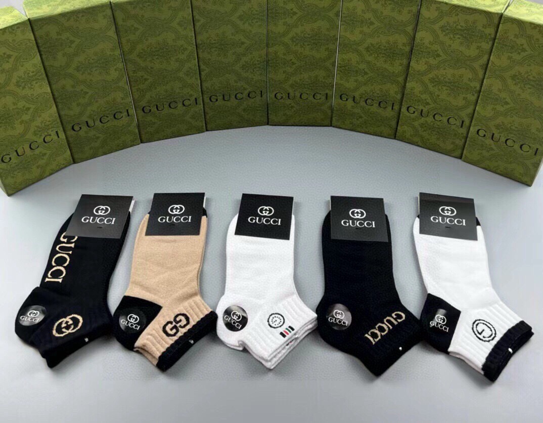 NO:768349,Gucci · Gucci G’s new socks [five pairs in a box] jacquard classic logo, super nice, super beautiful in person, super popular small items, big names on the street, fashionable people must-have super easy-to-match socks, stockings, socks, gucci, gucci, socks19860909 Gucci · 古奇G家新品短袜【一盒五双】提花经典标志,超级nice,实物超漂亮,超火爆小单品,大牌出街,潮人必备超好搭袜子,丝袜,袜子,gucci,gucci,socks,accessory