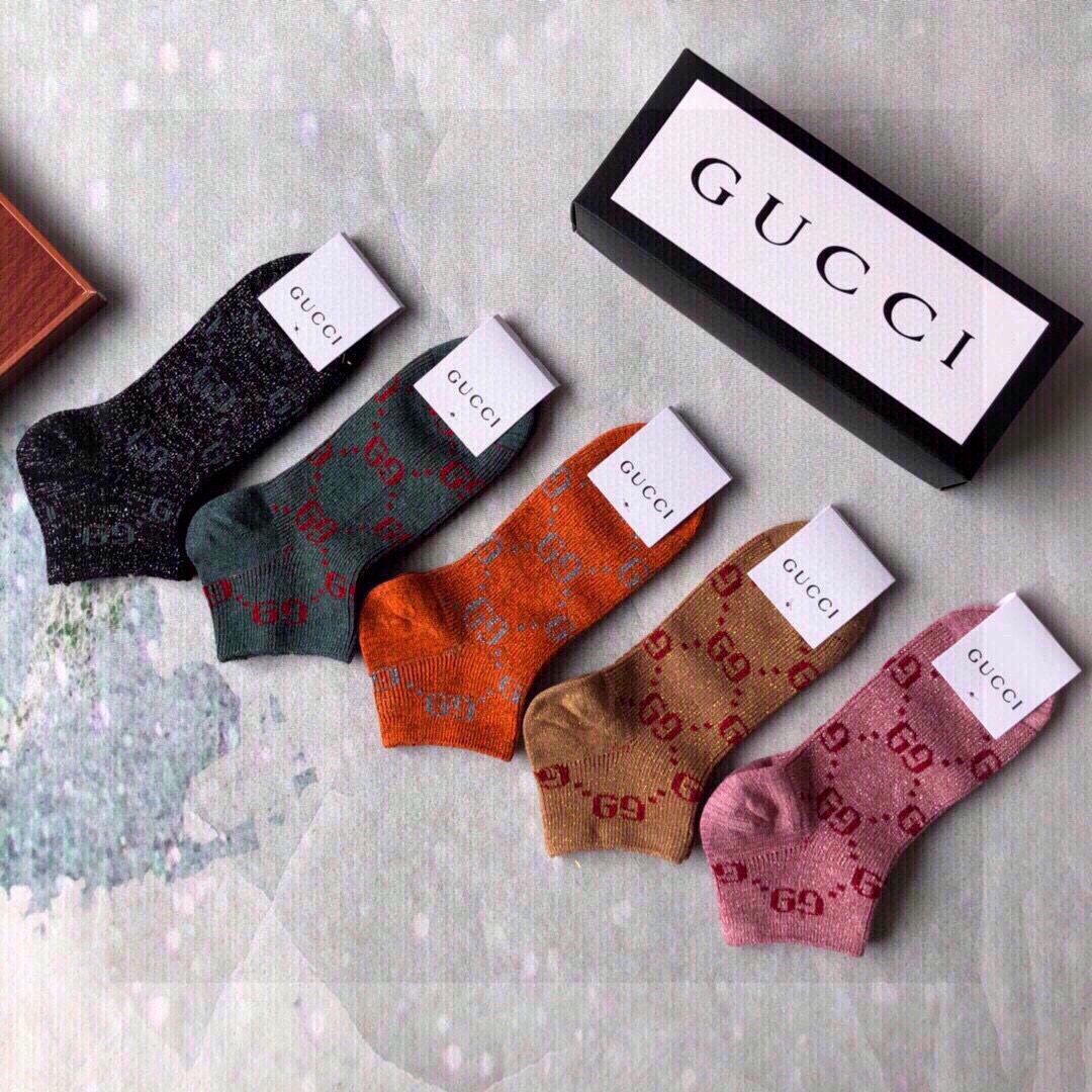 🆕Gucci · 古奇❗️超级经典短款袜子❗️【一盒五双】G家专柜一直在售的经典款，双针双路纯棉织造，加