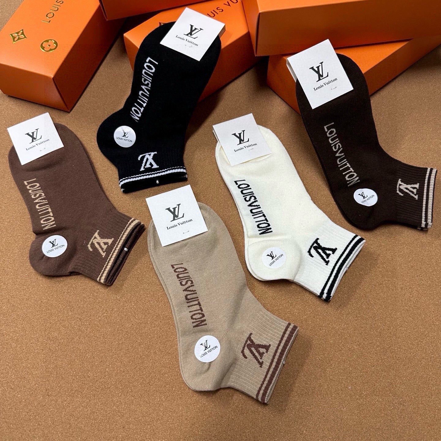 🆕Louis Vuitton · 路易威登❗️驴家新品女款袜子❗️【一盒五双】提花驴家经典logo，纯棉