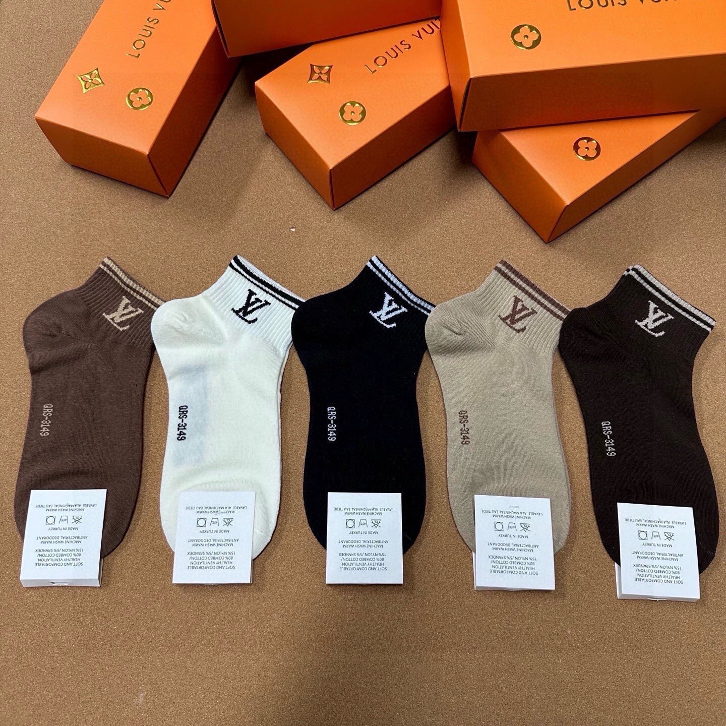 🆕Louis Vuitton · 路易威登❗️驴家新品女款袜子❗️【一盒五双】提花驴家经典logo，纯棉