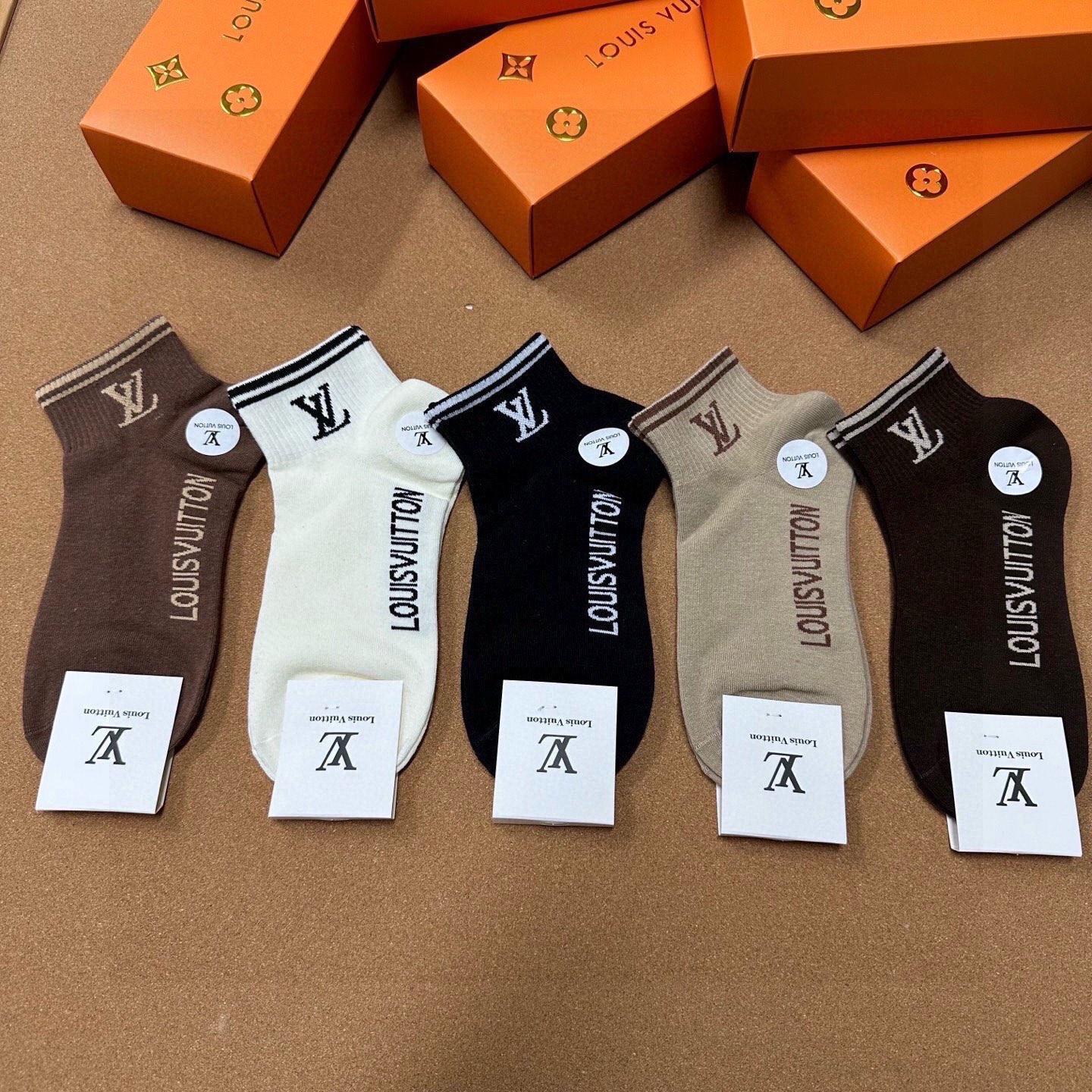 🆕Louis Vuitton · 路易威登❗️驴家新品女款袜子❗️【一盒五双】提花驴家经典logo，纯棉