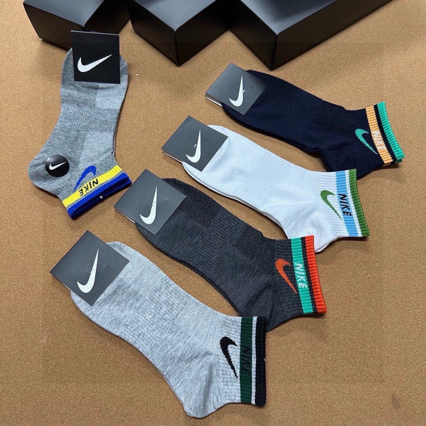 🆕☑️Nike · 耐克❗☑️️永远的经典永远的☑️❗️精梳棉材质，透气吸汗柔软舒适，上脚非常nice❗