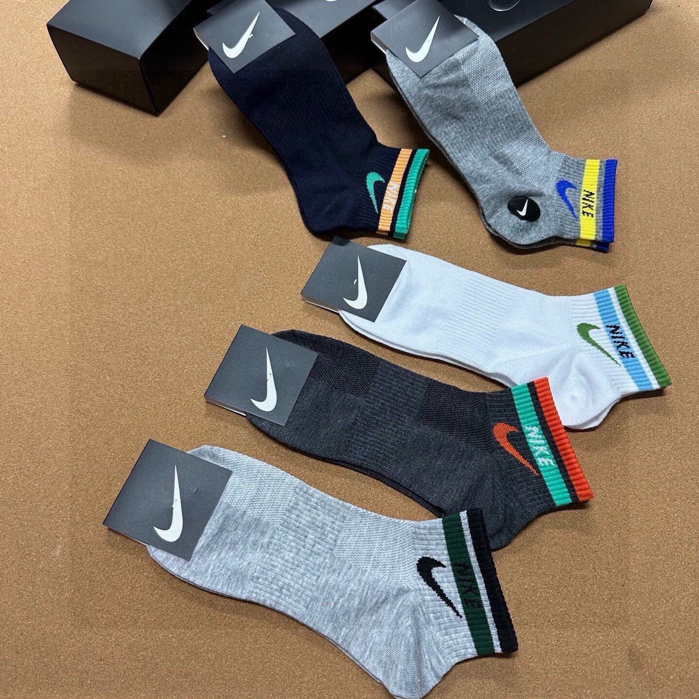 🆕☑️Nike · 耐克❗☑️️永远的经典永远的☑️❗️精梳棉材质，透气吸汗柔软舒适，上脚非常nice❗