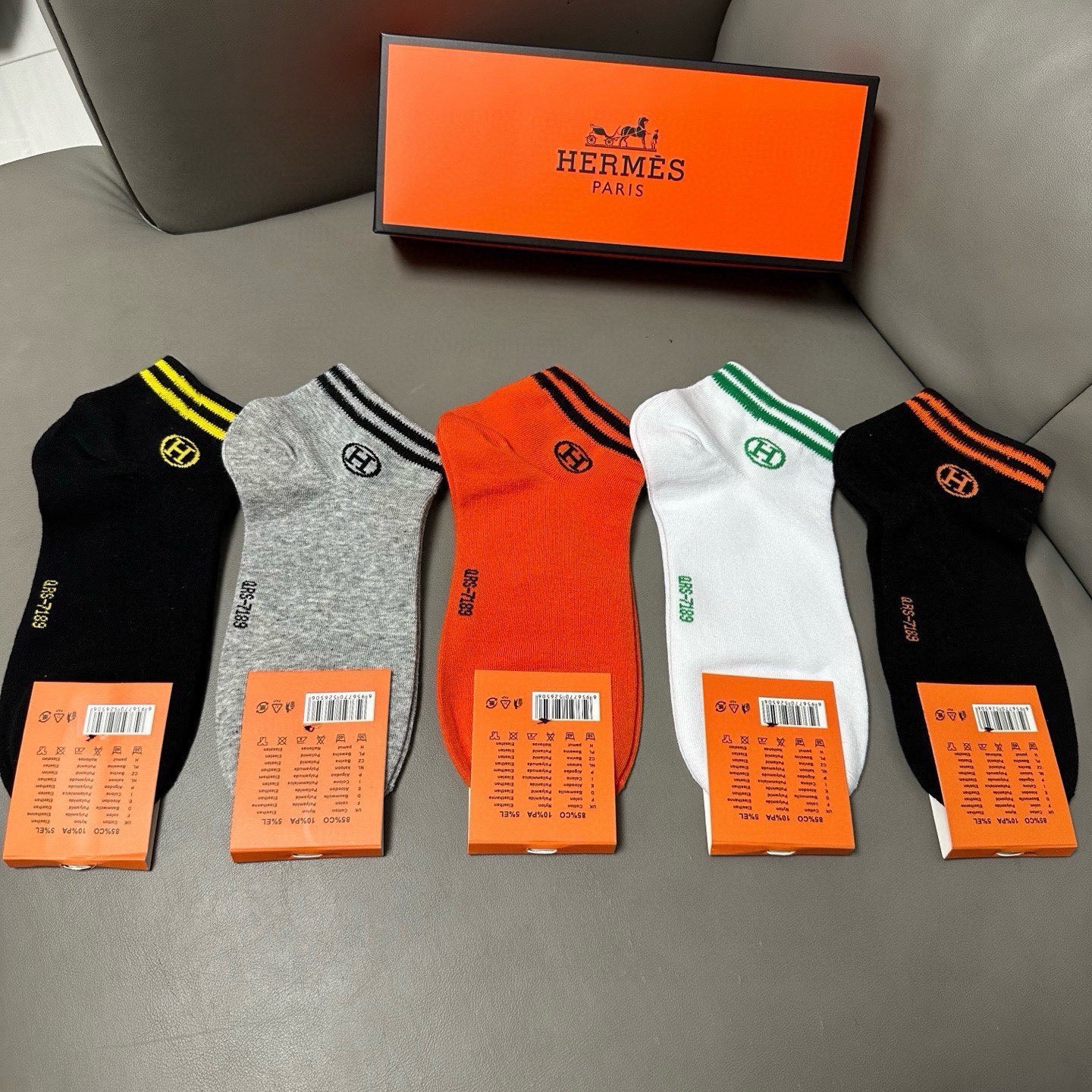 🆕Hermes · 爱马仕❗️大H 新品春夏款袜子❗️【一盒五双】提花经典H家标志，纯棉材质制造，透气舒