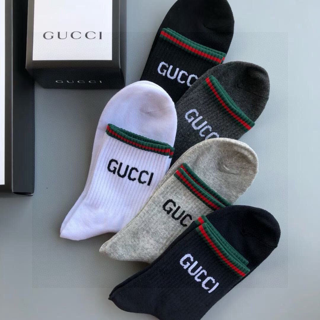 🆕Gucci · 古奇❗️大G家男款袜子❗️【一盒五双】红绿条搭配品牌全称logo，特显高大上，纯棉材质