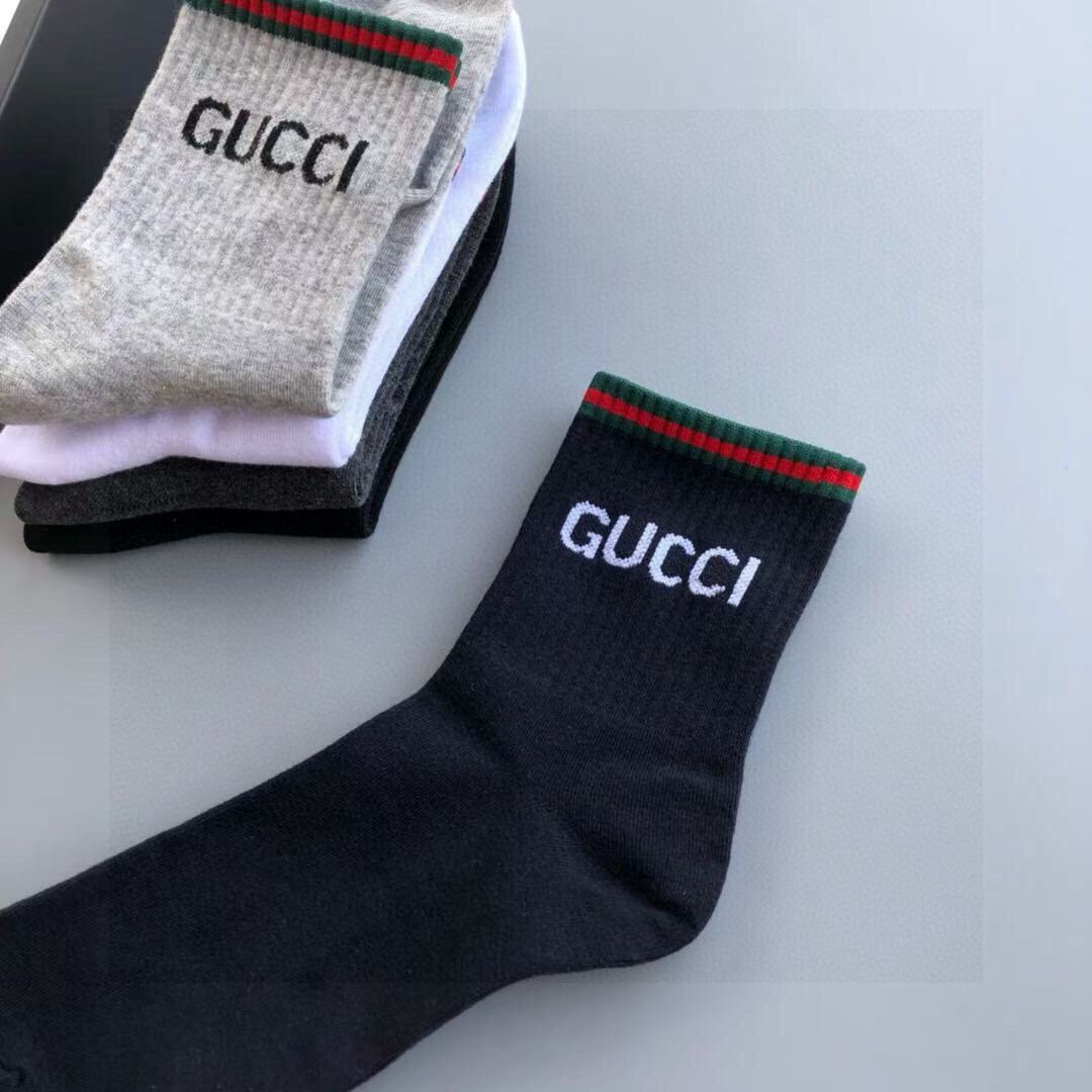 🆕Gucci · 古奇❗️大G家男款袜子❗️【一盒五双】红绿条搭配品牌全称logo，特显高大上，纯棉材质