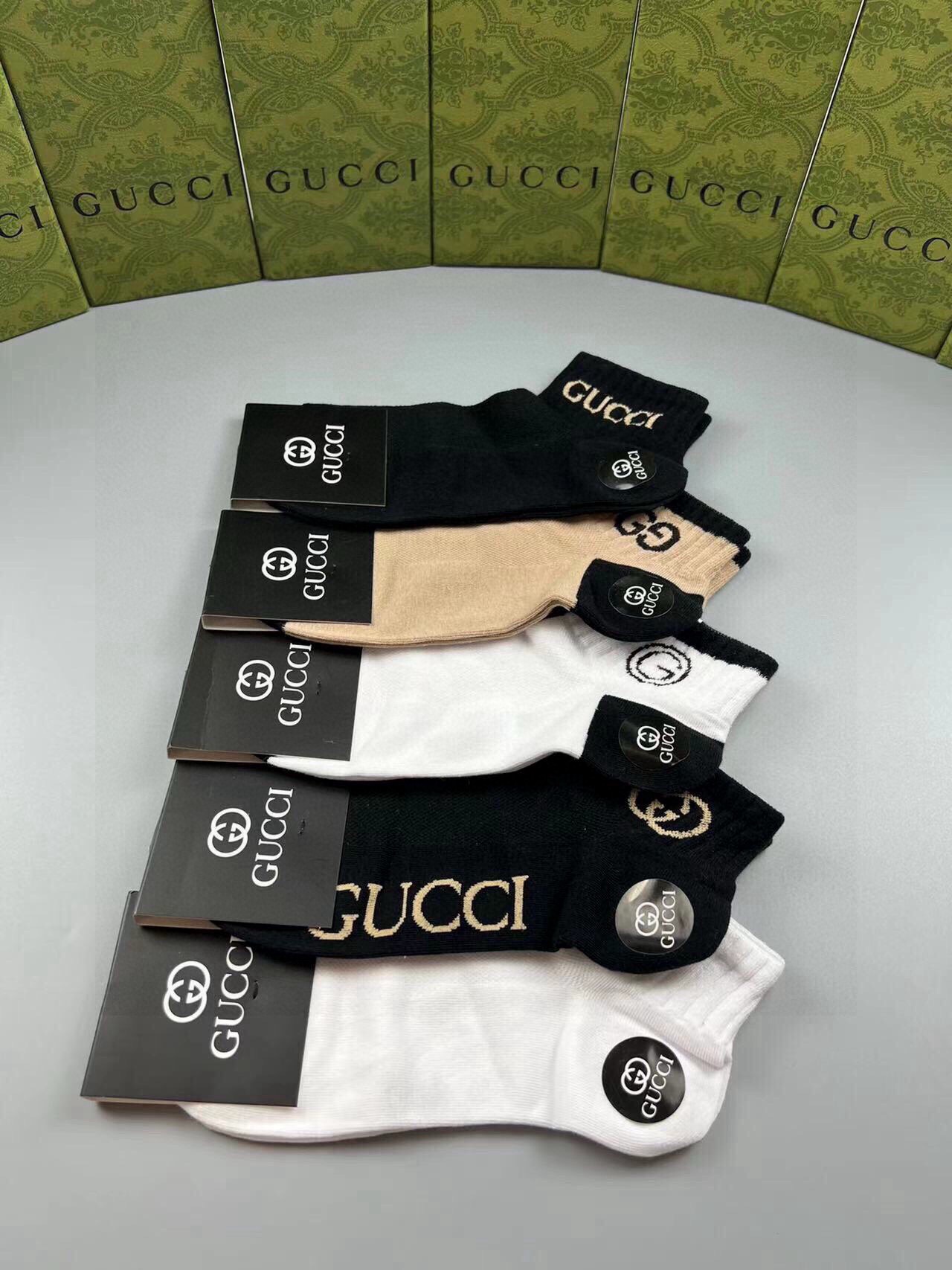 🆕Gucci · 古奇❗️G家新品短袜❗️【一盒五双】提花经典标志，超级nice，实物超漂亮，超火爆小单