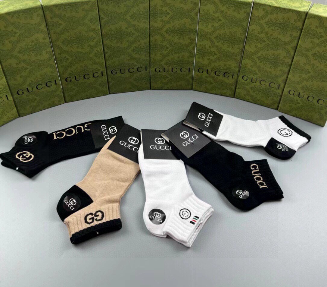 🆕Gucci · 古奇❗️G家新品短袜❗️【一盒五双】提花经典标志，超级nice，实物超漂亮，超火爆小单