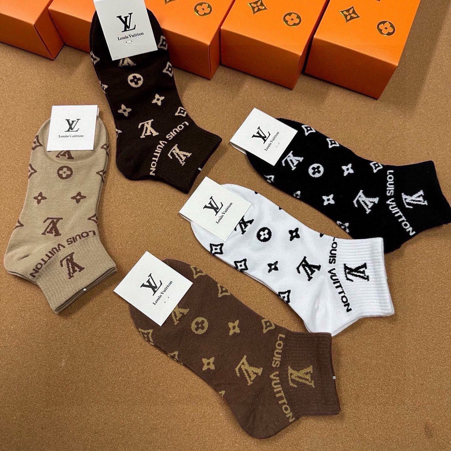 🆕Louis Vuitton · 路易威登❗️驴家经典袜子❗️【一盒五双】提花驴家经典logo，纯棉材质
