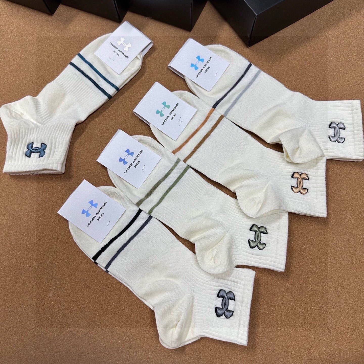 🆕【Under Armour · 安德玛】❗️火爆全网小单品，绝对是你这个春夏的搭配神器❗️ins今年超