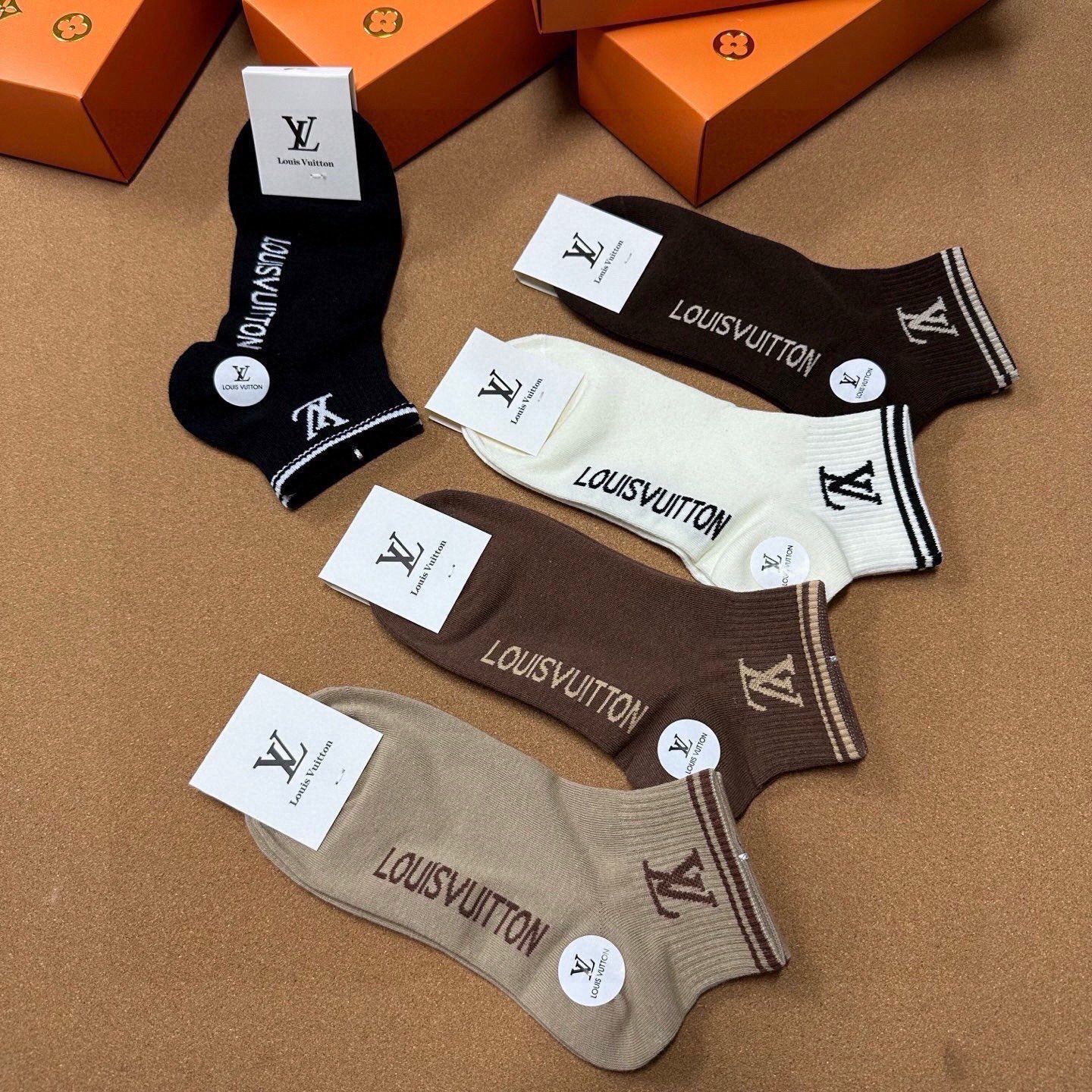 🆕Louis Vuitton · 路易威登❗️驴家新品女款袜子❗️【一盒五双】提花驴家经典logo，纯棉