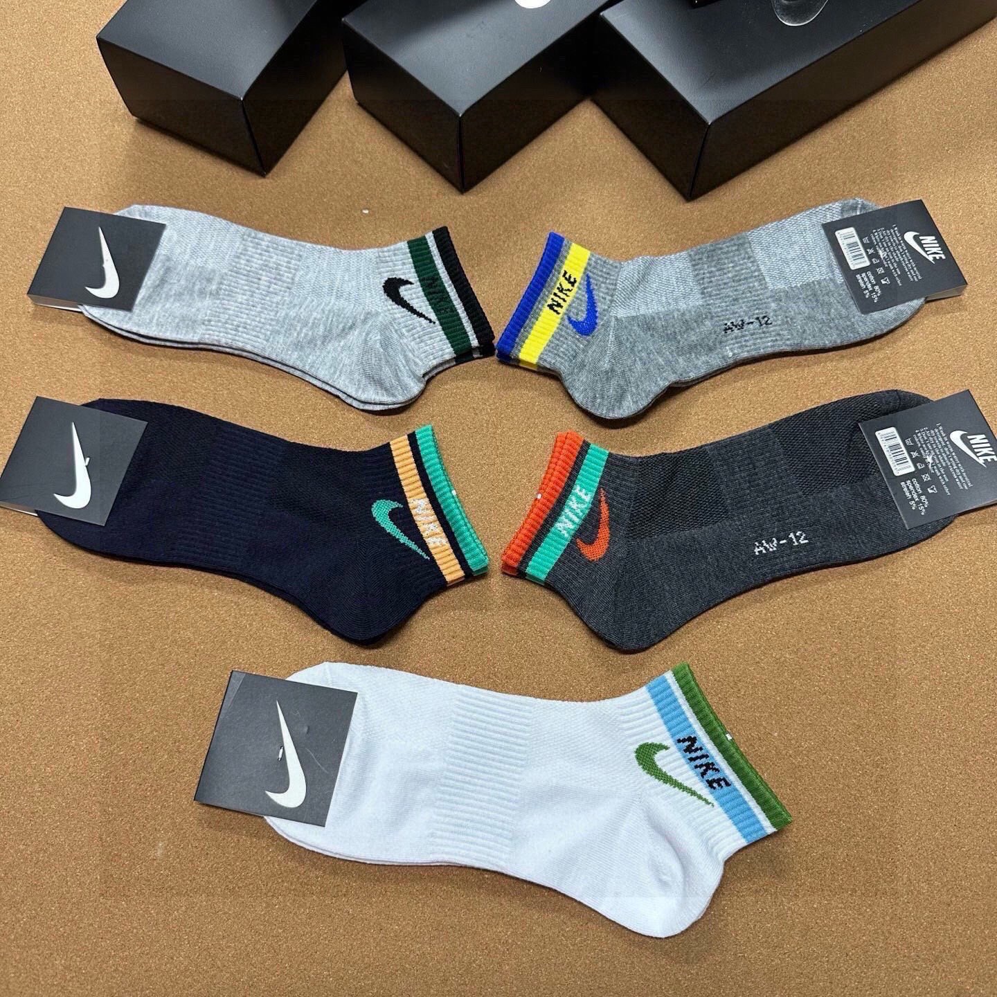 🆕☑️Nike · 耐克❗☑️️永远的经典永远的☑️❗️精梳棉材质，透气吸汗柔软舒适，上脚非常nice❗