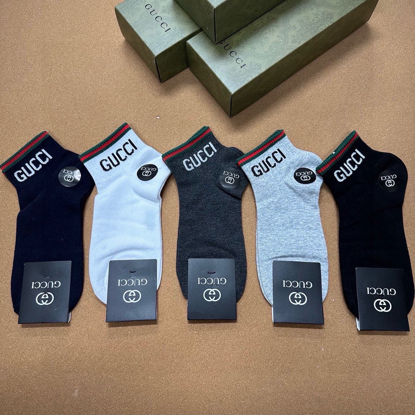 🆕Gucci · 古奇❗️G家新品男款短袜❗️【一盒五双】G家专柜同步短袜，提花经典标志，超级nice，